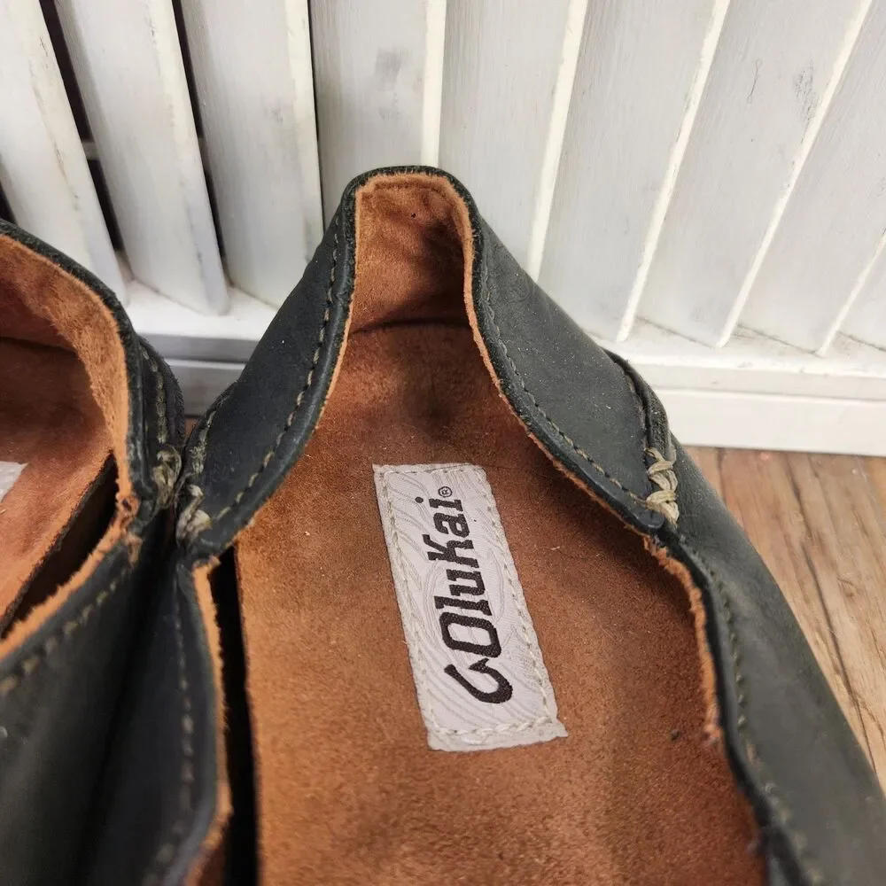 Olukai Moloa Leather Slip On Shoes Mens Sz 10 Black Brown Casual Moc Toe Loafers